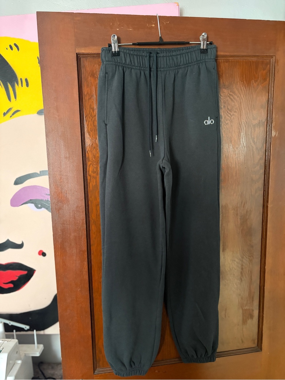 ALO Yoga Olive Green Jogger Sweatpants